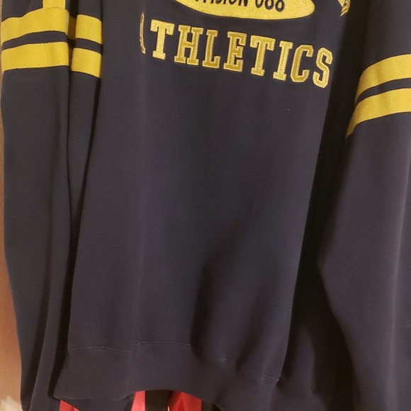 Vintage Tommy Hilfiger Hoodie - Picture 3 of 14